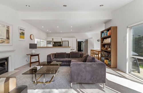 Remuera House | Stylish Executive Remuera Home