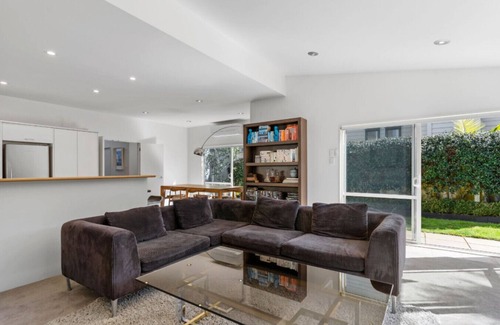 Remuera House | Stylish Executive Remuera Home