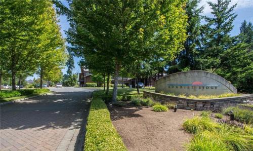 Regional District of Nanaimo Apartment | Stylish Family Condo at Beachfront Resort