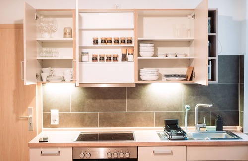 Neuendorf Apartment | Stylish Family-Sized Apartment by the Rhine River