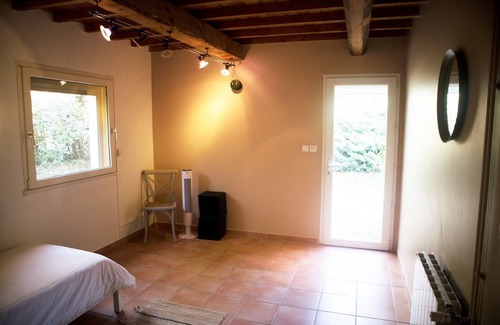 Gallargues-le-Montueux Villa | Stylish 6-bedroom villa in popular town near Nîmes and Montpellier