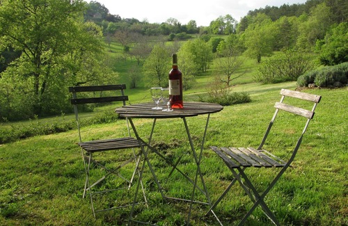 Saint-Julien-de-Lampon House | Stylish, 1830s Stone Barn on13 acres, 20 mins Sarlat. Relaxing and private