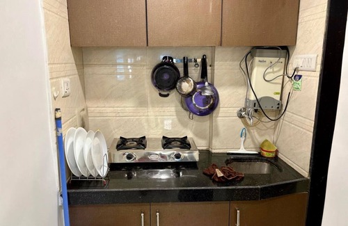 Bandra West Apartment | Stylish Fully Furnished 1BHK apartment in Heart of Bandra West, Hill Road.
