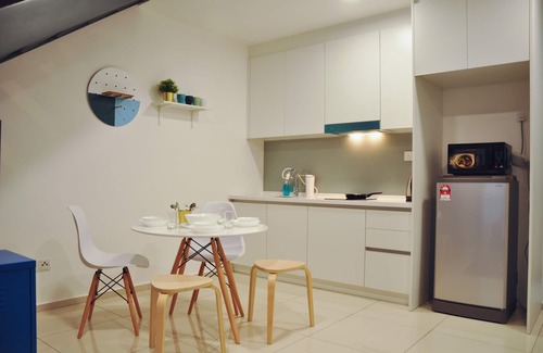 Kuala Lumpur Apartment | Stylish Fun Loft Suites near MRT KL Ekocheras