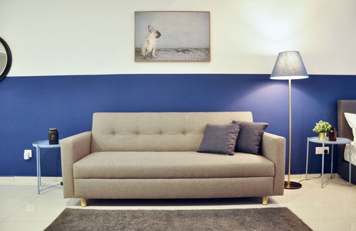 Kuala Lumpur Apartment | Stylish Fun Loft Suites near MRT KL Ekocheras