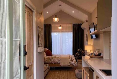 Belmont Apartment | Stylish Geelong Cabin - Your home away from home