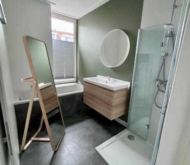 Lanaken Villa | Stylish Home near Maastricht Alicias house