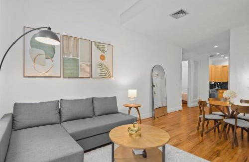 Rose Hill Apartment | Stylish Manhattan Escape in Prime Spot