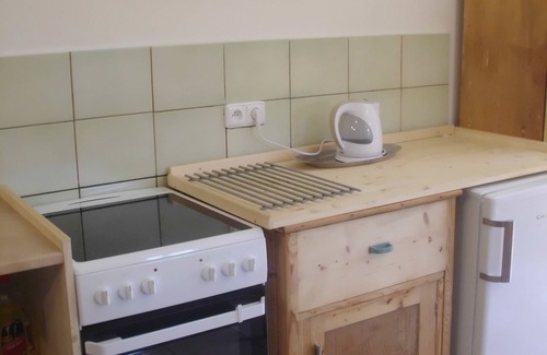 Stranny Apartment | Stylish new apartment in a farmhouse nr Prague close to a swimming lake