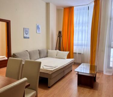 Borovets Apartment | Stylish one bedroomed apartment 112 in main Flora building