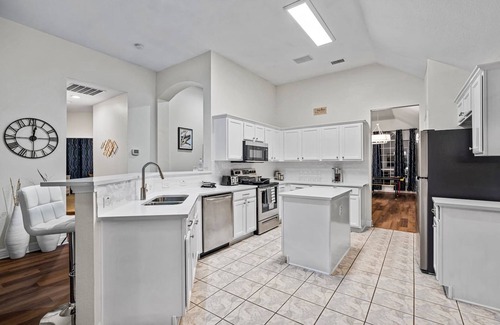 Frisco House | Stylish One Level Home Ping Pong Foosball Yard