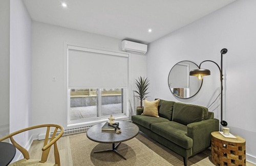 La Petite-Patrie Apartment | Stylish Open-Space Studio by Jean Talon Market