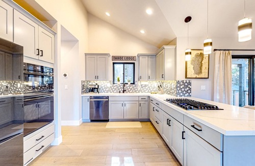 Lincoln Park House | Stylish retreat near skiing & golf with fireplace, balcony, & views, sleeps 6
