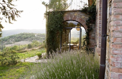 Piegaro House | Stylish stone house (200sqm) in a fantastic location in the Umbrian hills