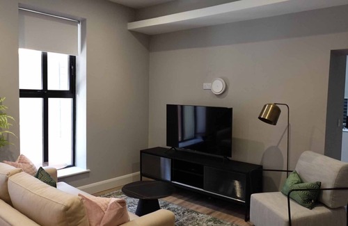Wexford Apartment | Stylish Studio Apartment in the Heart of Wexford Town