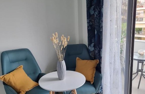 Glyfada Apartment | Stylish studio in Glyfada