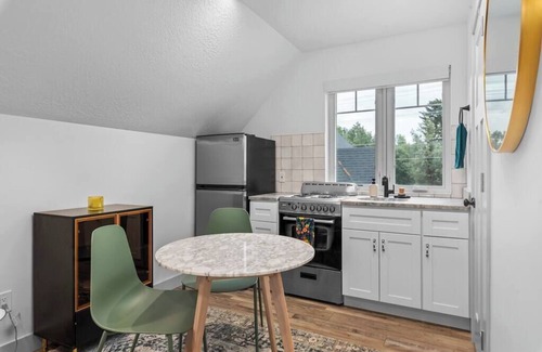 Heber House | Stylish Studio in Heber City