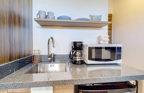 Akumal Apartment | Stylish studio near beach with rooftop pool, partial AC, & free WiFi
