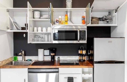 Danbury Apartment | Stylish Studio with Kitchen, Central Danbury