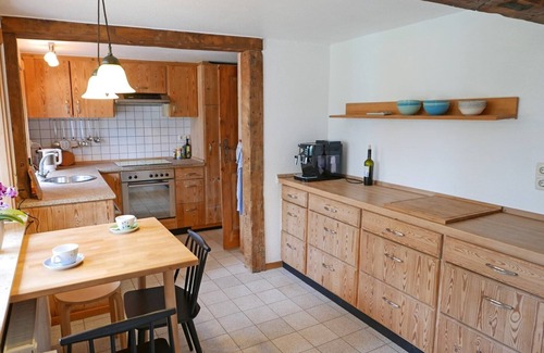 Saustrup House | Stylish thatched house "Schöne von Angeln" in picturesque surroundings with a beautiful garden and two terraces that let you catch the sun's rays at any time of day and are ideal for families and couples traveling together who want to enjoy the peace and.