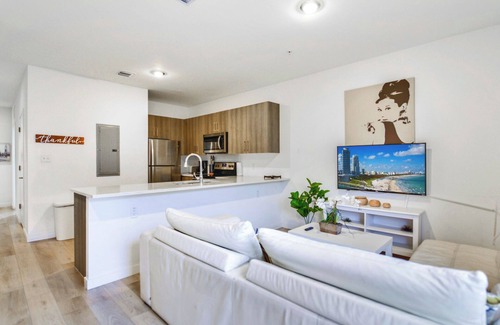 Golden Glades House | Stylish Townhouses by Design District