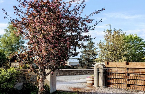Tomintoul House | Stylish traditional cottage in the heart of Whisky country