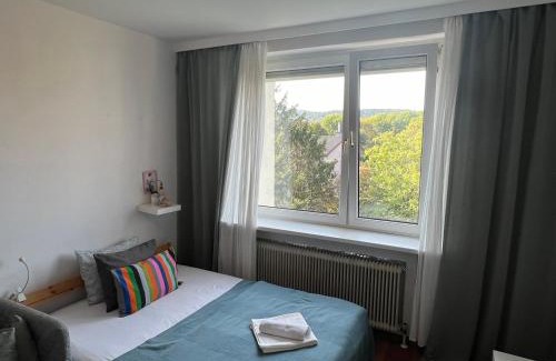 Modling Apartment | Stylish Youthful Condo in the Heart of Mödling, Fiatalos Boldog Otthon Mödling Szivében