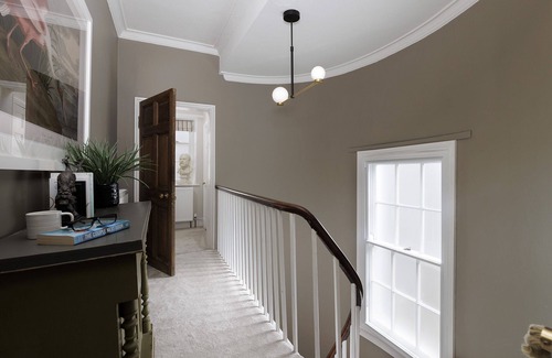 Chipping Norton Apartment | Stylishly presented holiday apartment in the Cotswolds - Molls Yard