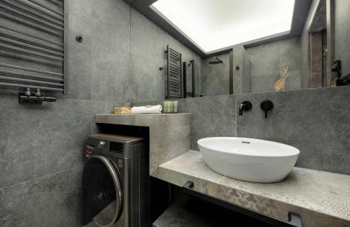 Krzyki Apartment | Stylowy Apartament z Parkingiem & SPA Wrocław by Rent like home