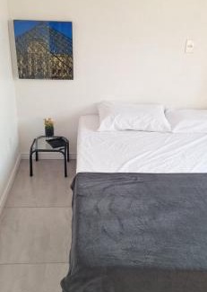 Velha House | Suíte com AR BWC Privativo 400m da Vila Germânica Oktoberfest