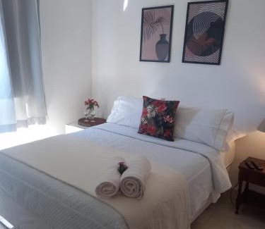 Conservatoria House | Suíte confortável com ar condicionado 101