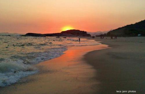 Piratininga Apartment | Suíte linda no mirante de camboinhas n 33 qd 296