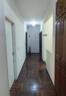 Campinas House | Suíte luxo com sacada mobiliada Q2