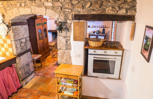 Santu Lussurgiu House | Su Cucumiao - Typical house with panoramic terrace