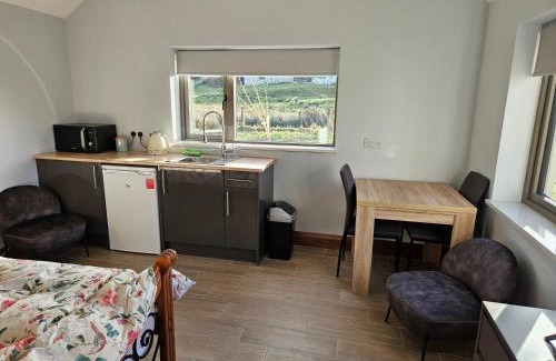 Lahinch House | Suaimhneas