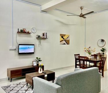 Asam Kumbang House | SuaTamu Homestay One Aircond