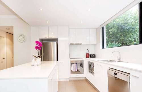 Subiaco Apartment | Subiaco Rooftop on Sheen