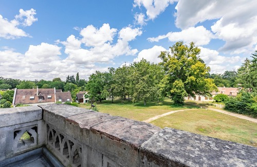 Saint-Jean-aux-Bois Apartment | Sublime apartment in the castle of a listed village in the heart of the forest.