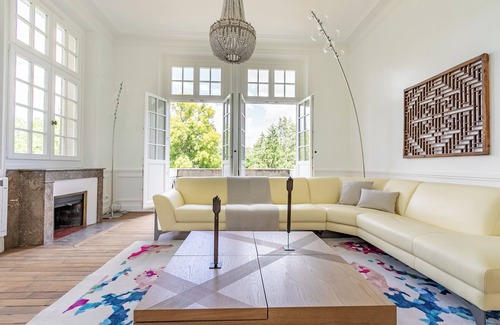 Saint-Jean-aux-Bois Apartment | Sublime apartment in the castle of a listed village in the heart of the forest.