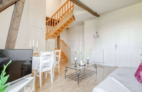 Monchy-Humieres Apartment | Sublime appart Château duplex Golf 4pers parking