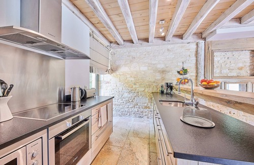 Saint-Amand-de-Coly House | Sublime master house - quiet 5 * label private heated pool, sleeps 6