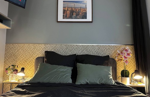 Cergy Apartment | Sublime Studio in Cergy le Haut near the train station with Netflix and fully equipped kitchen