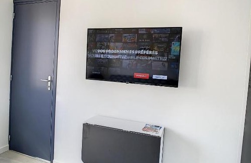 Saint-Quentin Apartment | SUBLIME T2 TOUT EQUIPE PROCHE GARE CENTRE VILLE