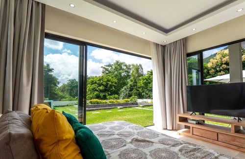 La Gaulette Villa | Sublime Villa found where Mountains and Ocean meet with breathtaking views.