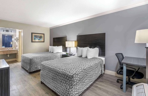 Southwest Orlando Hotel | Suburban Studios International Drive
