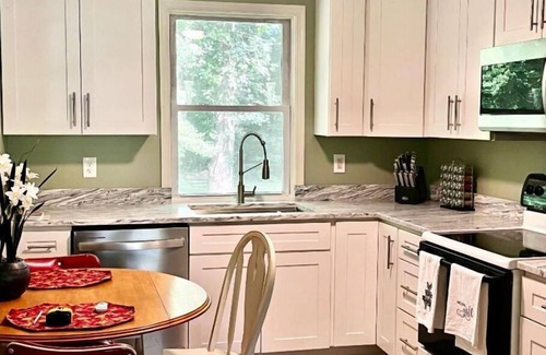 Sudlersville House | Sudlersville -Very cute Newly renovated 3BR1BA rancher on 4.75 acres