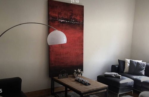 Neustadt-Sued Apartment | Südstadtperle in the center of the essence of Cologne's Südstadt.