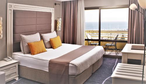 Kusadasi City Centre Hotel | Suhan Seaport Hotel