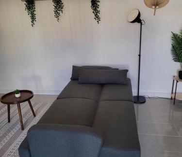 Munchen District Apartment | Suite 2 - Apartments am Schloss