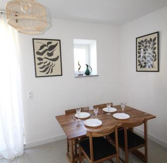 Munchen District Apartment | Suite 2 - Apartments am Schloss